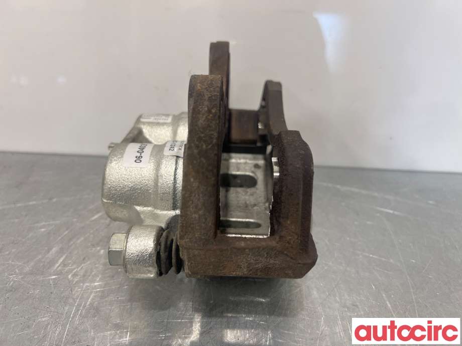 Bremsecaliper høyre foran til Mitsubishi Outlander 2015-->> (Type III, Fase 2)  (MITSUBISHI|MR370776|)
