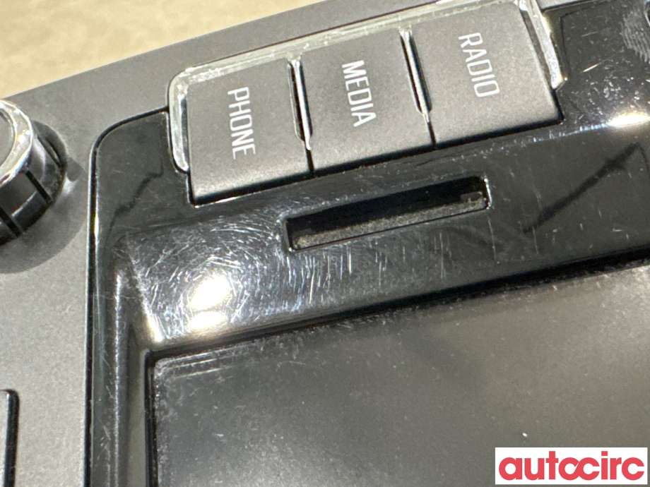 Bilstereo navigasjon til Škoda Superb 2008-2015 (Type II)  (SKODA|3T0035197D||3T0035197A)