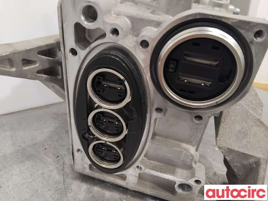 Diverse deler til Mercedes GLC 2015-2022 (X253) (X253) (MERCEDES|A2539002801|EVC4529-04-D|A2539009000)