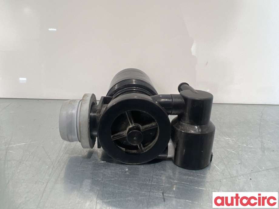 Spylerpumpe foran til Volvo XC90 2015-2025 (Type II)  (VOLVO|31349390|)