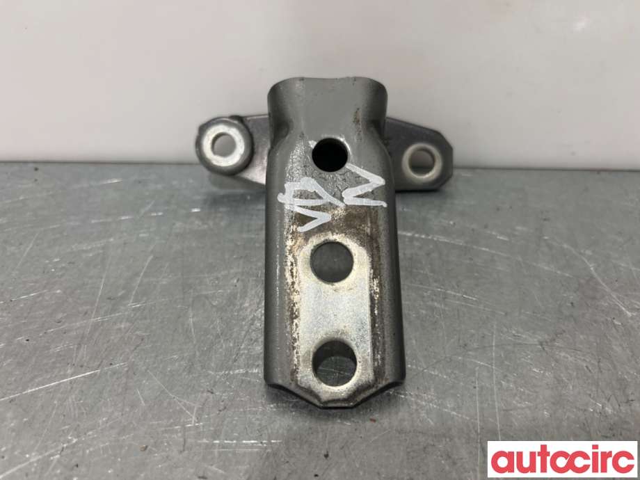 Hengsler til Mitsubishi Pajero, 2007-2016 (Type IV, Fase 1)  (MITSUBISHI|5702A058)