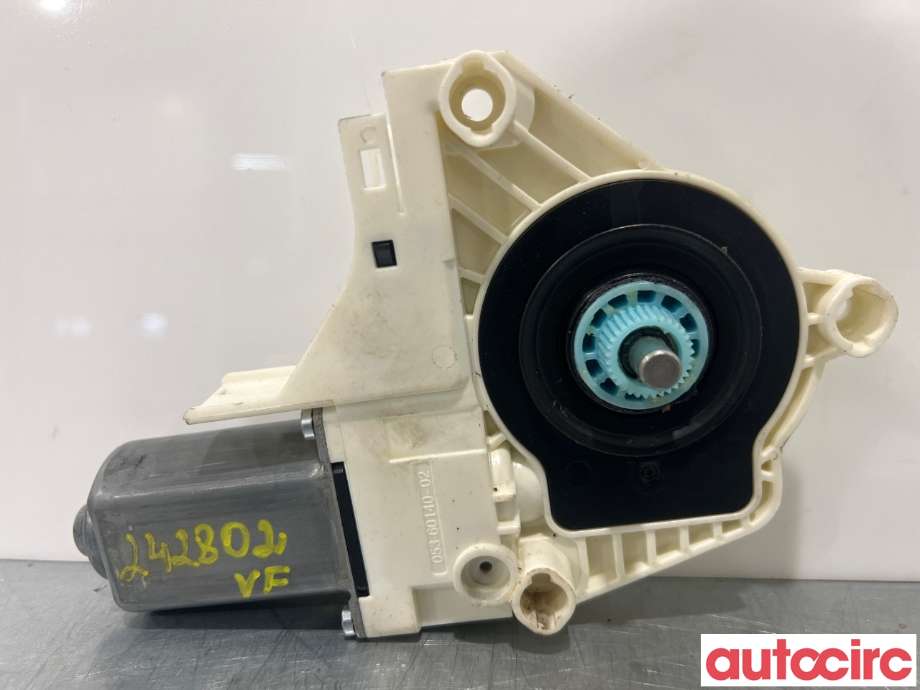 Ruteheis venstre foran til Audi Q3, 2011-2014 (Type I, Fase 1)  (AUDI|8K0959801B)