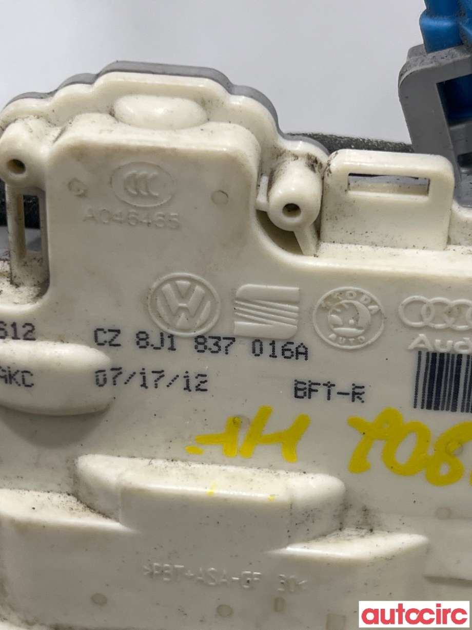 Låsekasse høyre foran til Audi Q3 2011-2014 (Type I, Fase 1)  (AUDI|8J1837016A|)