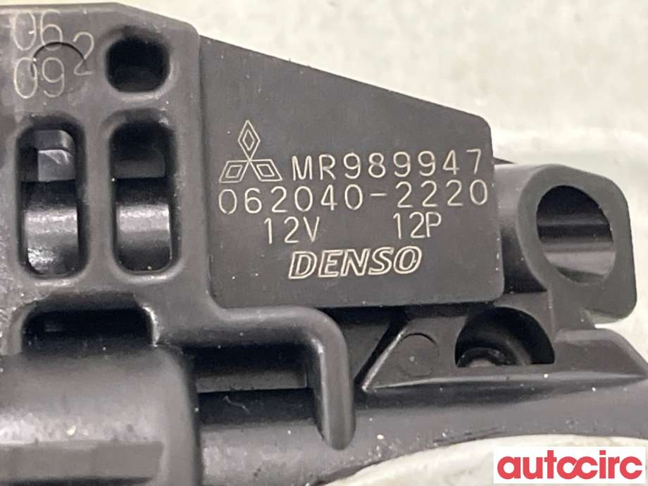 Ruteheis høyre bak til Mitsubishi Pajero 2007-2016 (Type IV, Fase 1)  (MITSUBISHI|MR989947|062040-2220)