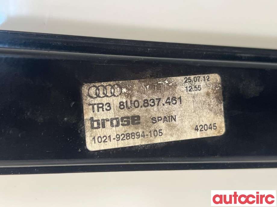 Ruteheis til Audi Q3 2011-2014 (Type I, Fase 1)  (AUDI|8U0837461|)