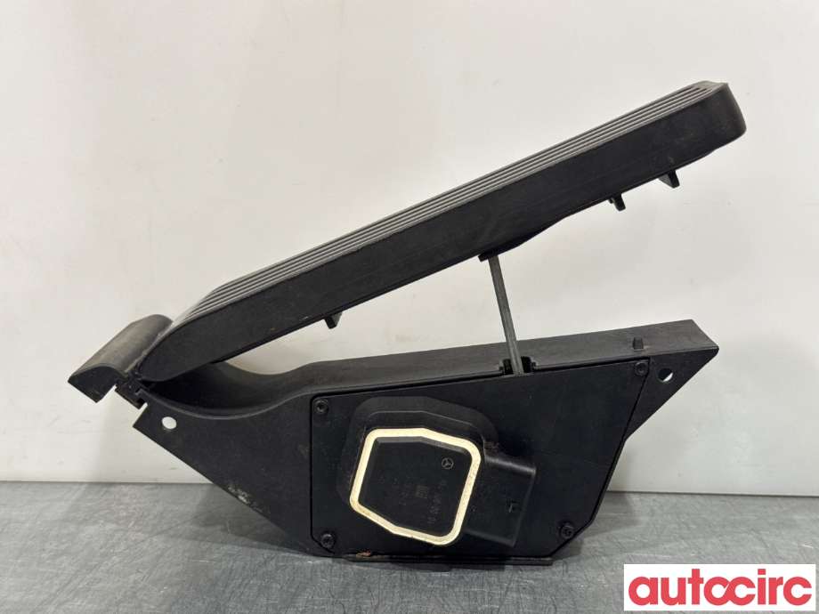 Pedal gass til Mercedes E-Klasse 2009-2013 (Fase 1) (W212) (W212) (MERCEDES|A2043000100||A2223000900)
