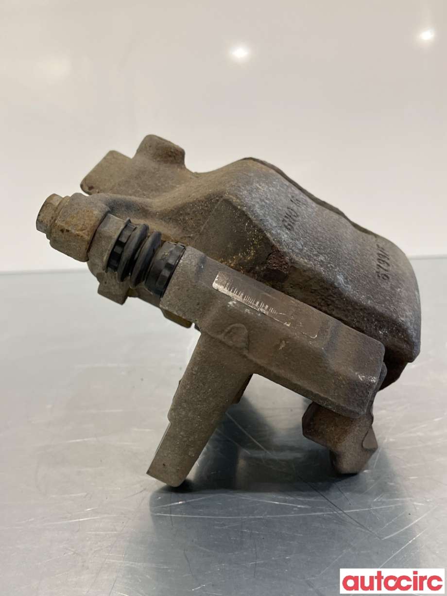 Bremsecaliper høyre foran til VW Tiguan 2016-2020 (Type II, Fase 1) (VOLKSWAGEN|8V0615124D|)