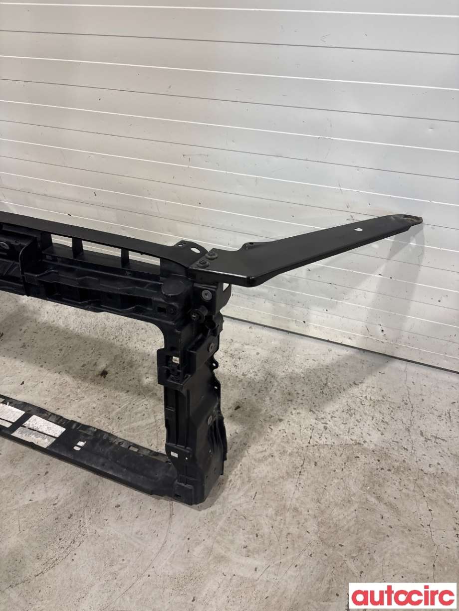 Frontplate til VW Passat 2015-2019 (Fase 1) (B8) (B8) (VOLKSWAGEN|3G0805588L|)