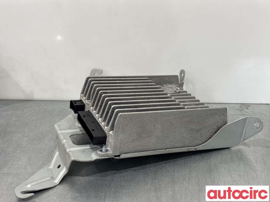 Bilstereo forsterker til Mercedes E-Klasse 2009-2013 (Fase 1) (W212) (W212) (MERCEDES|A2129007108|9067|A2129002401)