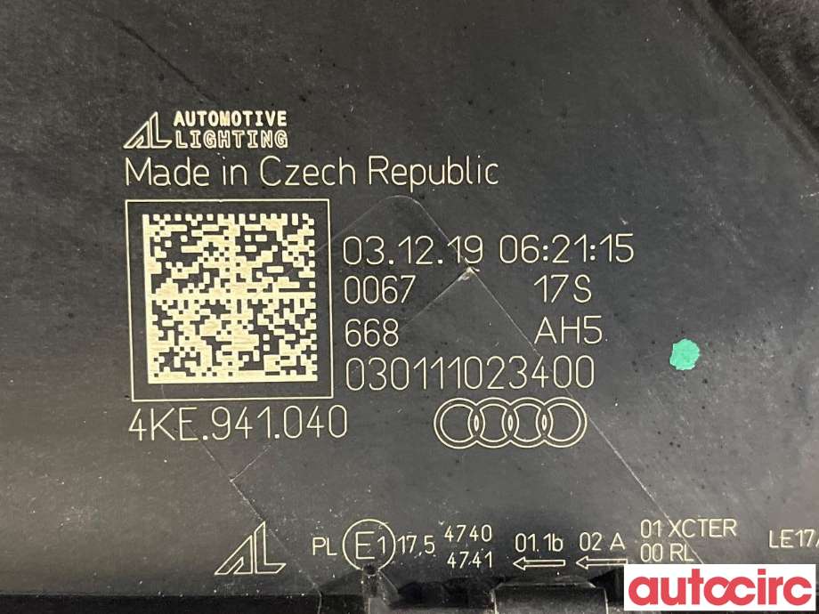 Frontlykt høyre halogen til Audi e-tron 2018-->>  (AUDI|4KE941782|4KE941040)