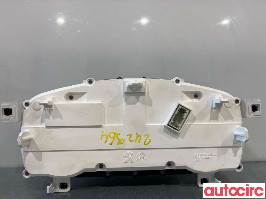 Instrumentpanel til Peugeot Partner 2019-->> (Type III)  (PEUGEOT|9838094680)