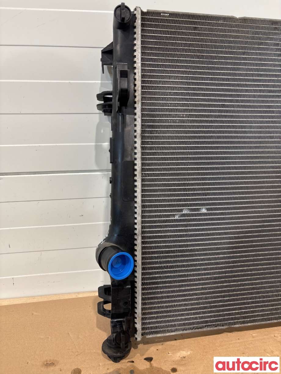 Radiator (manuell gir) til Nissan Qashqai 2014-2021 (Type II) (NISSAN|214104EB0A|)