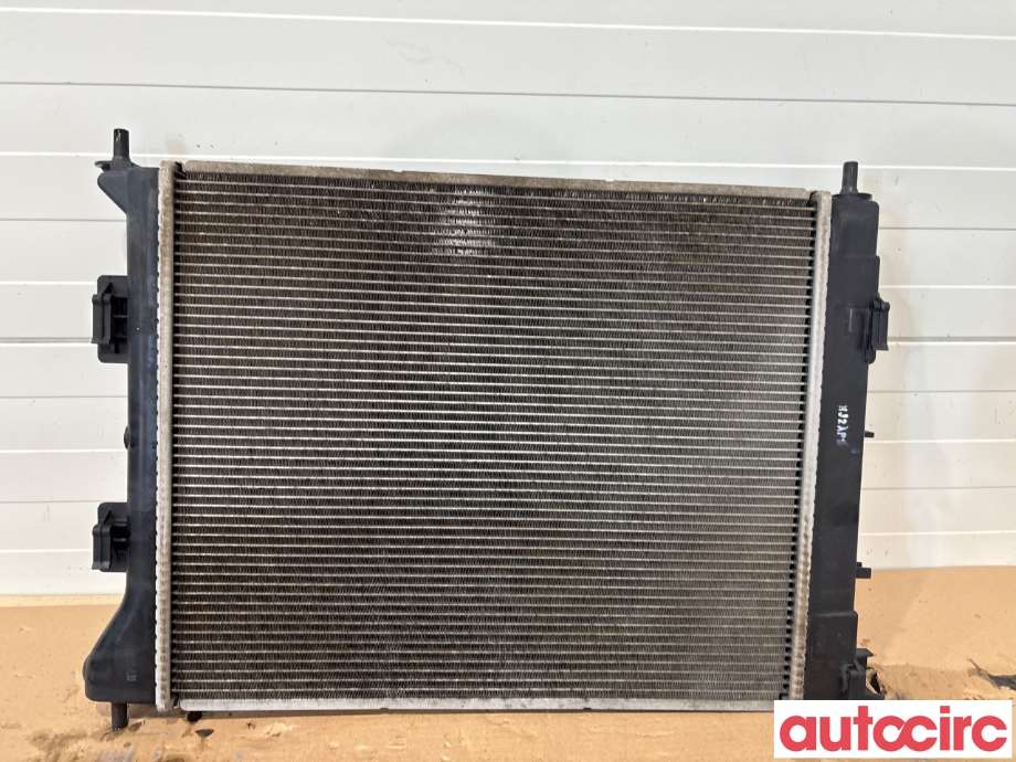 Radiator (manuell gir) til Kia Cee