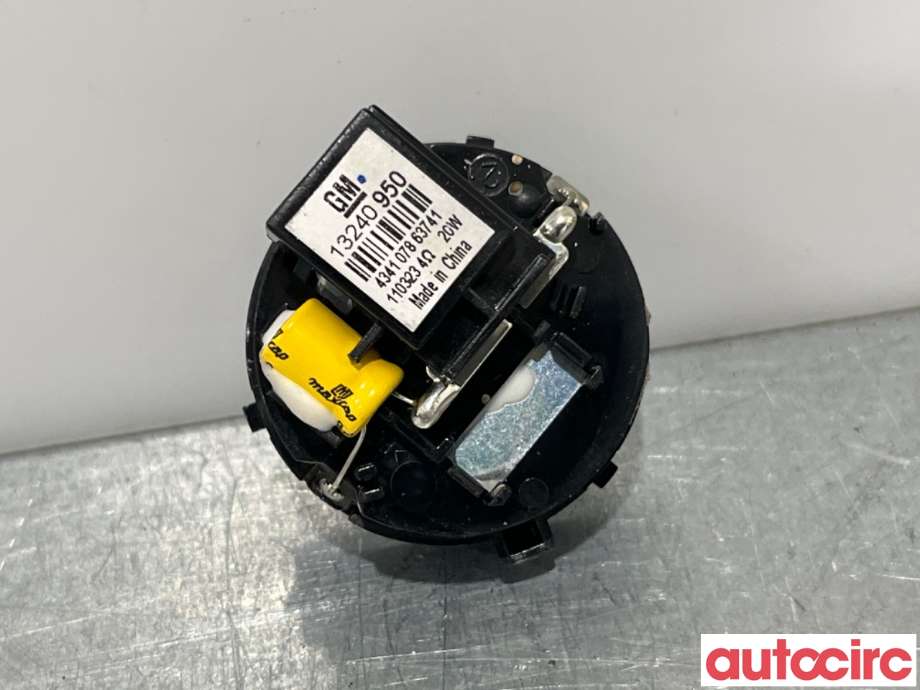 Bilstereo høyttaler til Opel Insignia A 2009-2014  (OPEL|13240950|)