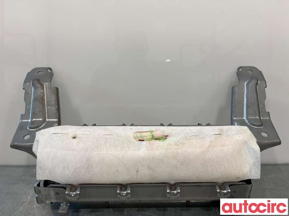 Airbag kne til Mitsubishi Outlander, 2012-2015 (Type III, Fase 1)  (MITSUBISHI|7030A316XA)
