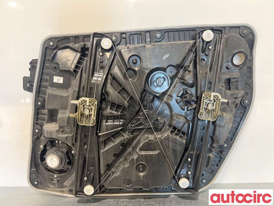 Ruteheis til Mercedes EQB 2022-->>  (MERCEDES|A2477201906|)