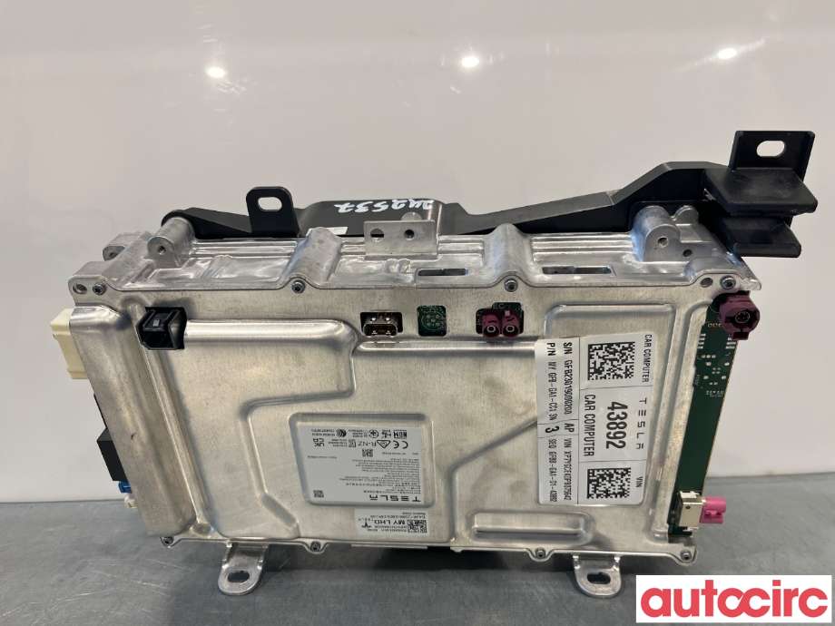 Instrument diverse til Tesla Model 3 2018-2023 (Fase 1)  (TESLA|1566786-S1-C|1684435-00-H)