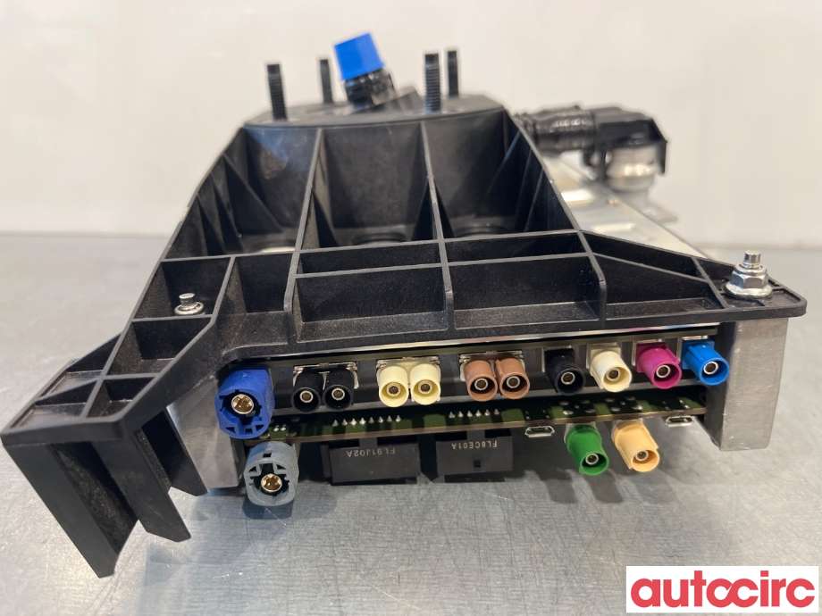 Instrument diverse til Tesla Model 3 2018-2023 (Fase 1)  (TESLA|1483112-S1-C|1483112-01-C)