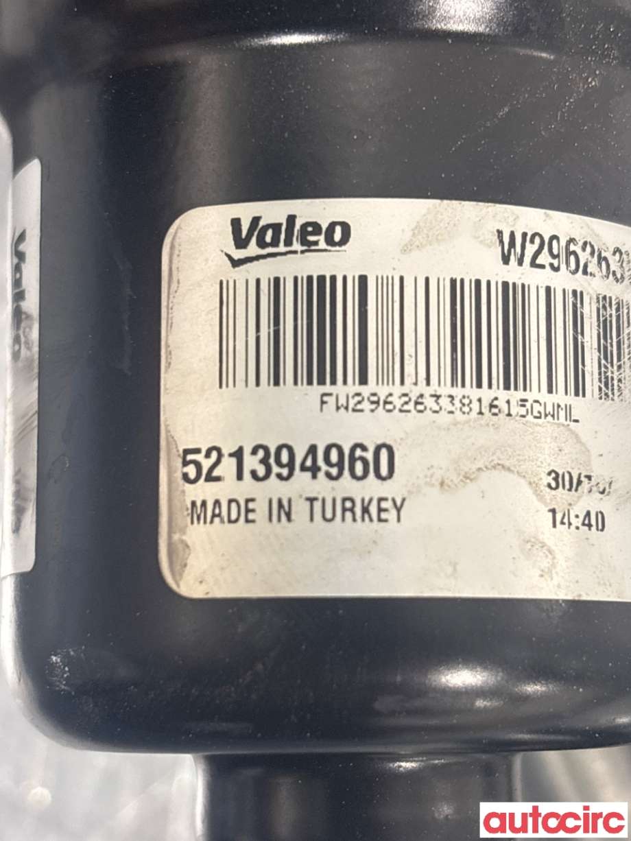 Viskermotor frontrute til Fiat 500 2021-->>  (FIAT|52139496||521394960)