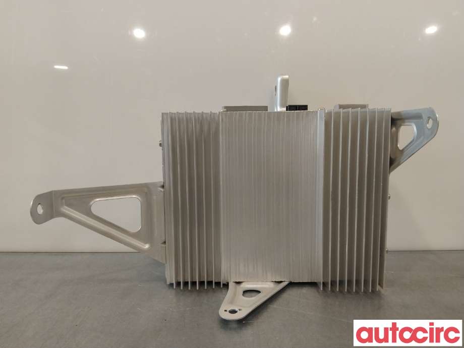 Bilstereo forsterker til Tesla Model 3 2018-2023 (Fase 1) (TESLA|1079748-00-E)