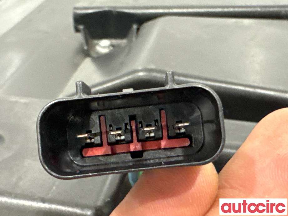 Bilstereo høyttaler til Land Rover Range Rover, Evoque 2011-2019 (Type I) (LAND-ROVER|LR025879||BJ32-113B12-BB)