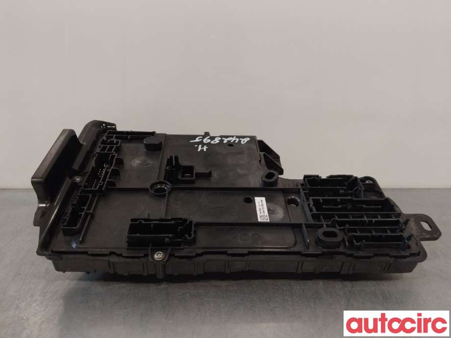 Styreenhet comfort (BCM) til Tesla Model Y 2021-2024 (Type I) (TESLA|1657650-01-A)