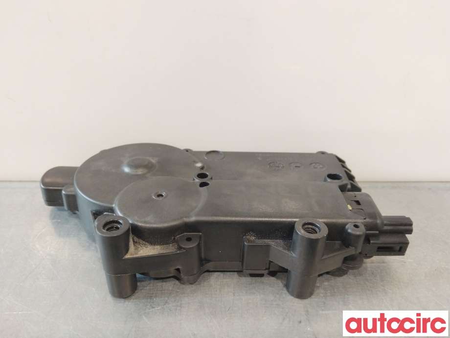 Diverse deler til Tesla Model Y 2021-2024 (Type I)  (TESLA|1493880-00-C)