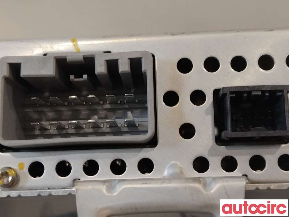 Bilstereo forsterker til Tesla Model Y 2021-2024 (Type I)  (TESLA|1507152-01-B)