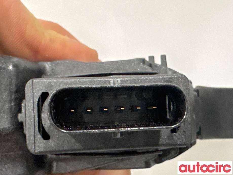 Pedal gass til Audi e-tron 2018-->>  (AUDI|4KL723523|6PV011642-42)