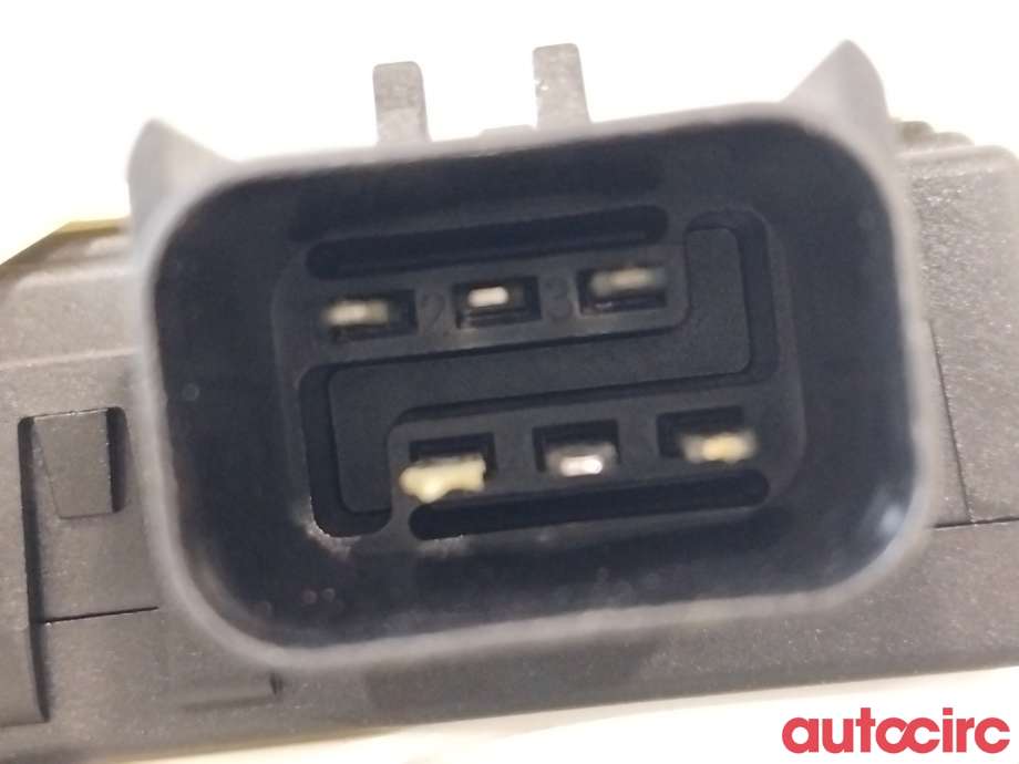 Ruteheis til Tesla Model Y 2021-2024 (Type I)  (TESLA|1634424-00-A|)