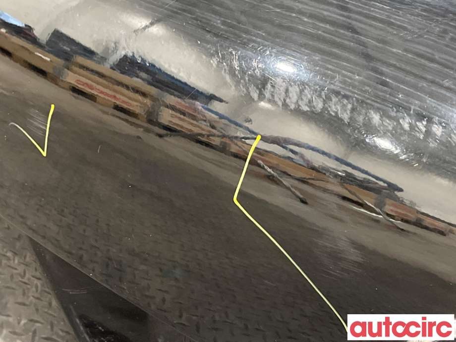 Bakluke combi til Audi Q7 2006-2010 (Type I, Fase 1)  (AUDI|4L0827023)