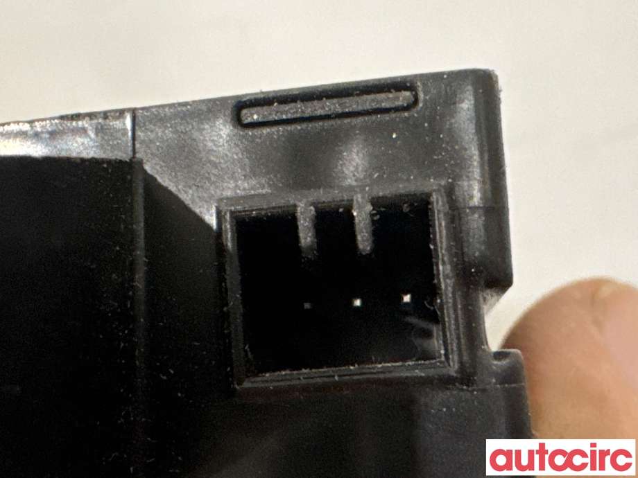 Tenningslås til Land Rover Range Rover, Evoque 2011-2019 (Type I)  (LAND-ROVER|LR020114|28227917|AH4N-15607-AE)