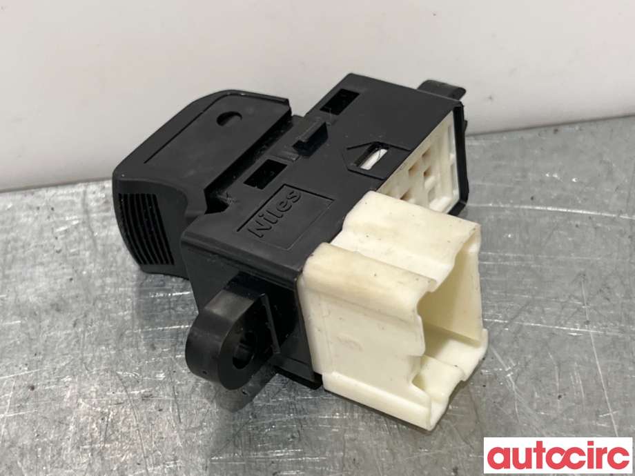 Bryter ruteheis til Nissan NV200 2010-2019  (NISSAN|254111FA0A|)