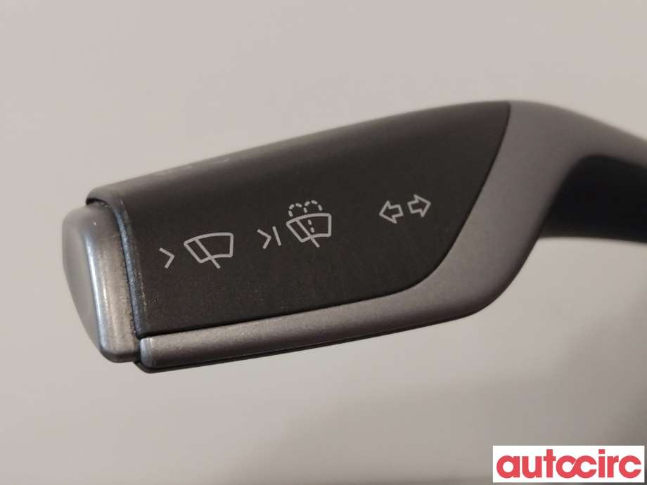 Bryter combi til Tesla Model Y 2021-2024 (Type I) (TESLA|1097662-00-O)