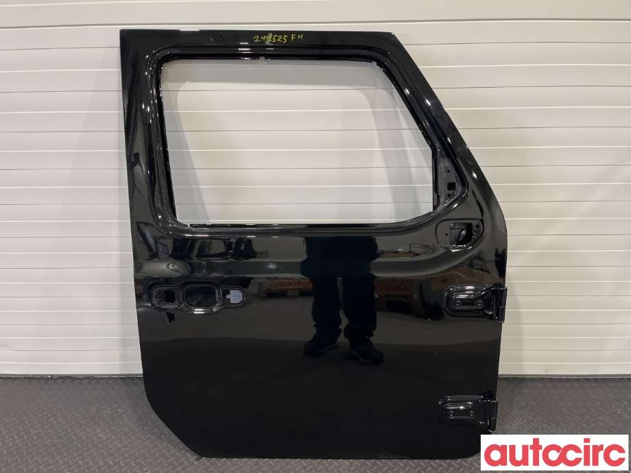 Dør høyre foran til Jeep Wrangler 2007-->> (Type III) (JEEP|68281910AO|)