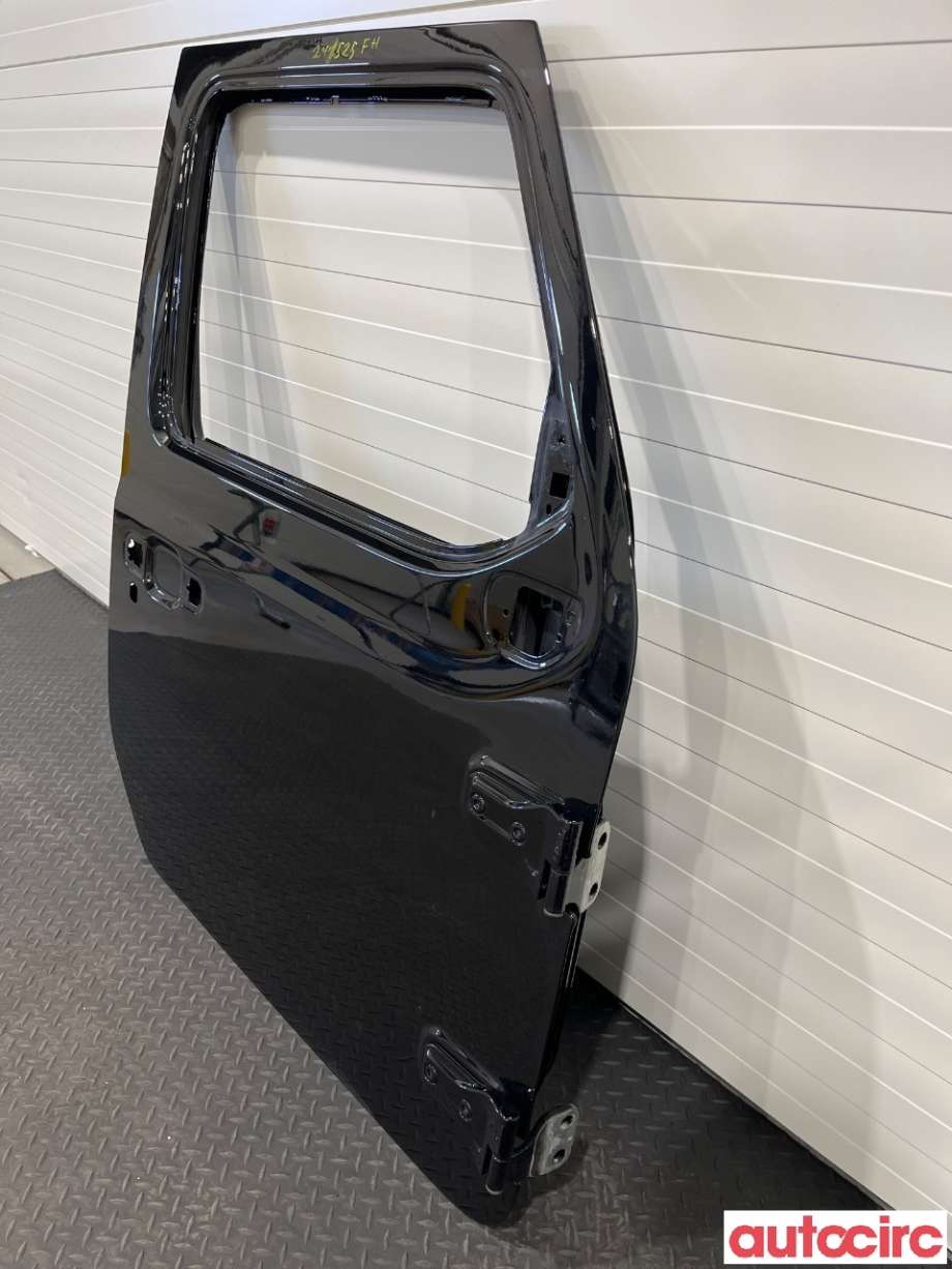 Dør høyre foran til Jeep Wrangler 2007-->> (Type III) (JEEP|68281910AO|)