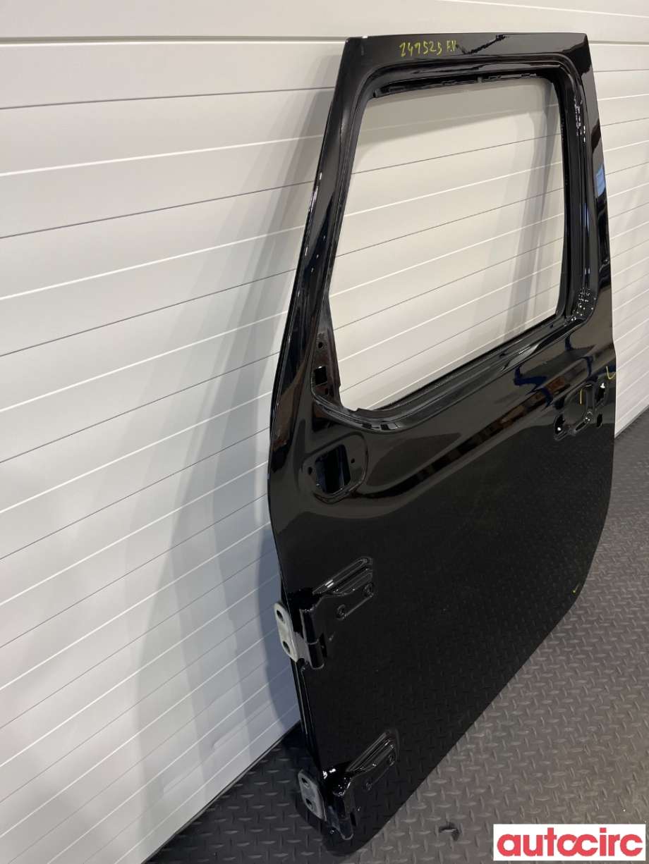 Dør venstre foran til Jeep Wrangler 2007-->> (Type III) (JEEP|68281911AO|)