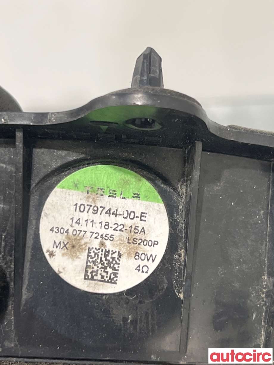 Bilstereo høyttaler til Tesla Model 3 2018-2023 (Fase 1)  (TESLA|1079744-00-E|)