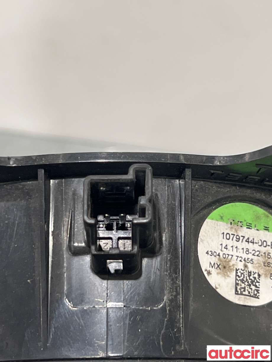 Bilstereo høyttaler til Tesla Model 3 2018-2023 (Fase 1)  (TESLA|1079744-00-E|)