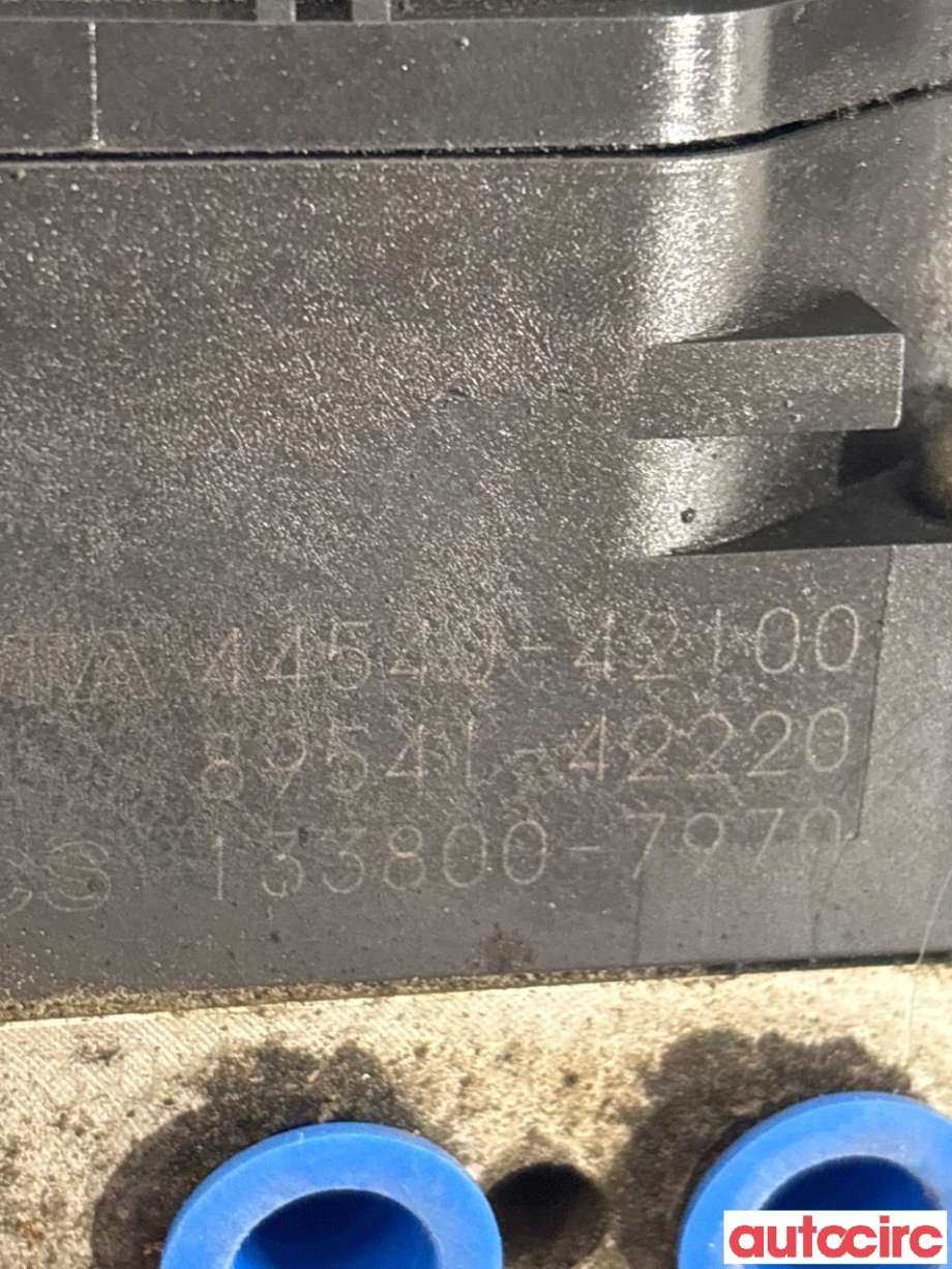 ABS sentral til Toyota RAV4 2006-2009 (Type III, Fase 1)  (TOYOTA|4405042230|133800-7970|44540-42100)