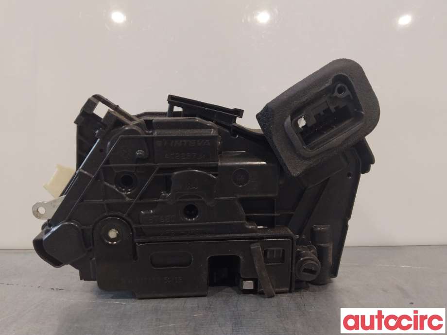 Låsekasse høyre bak til VW Polo 2009-2014 (Type V, Fase 1) (VOLKSWAGEN|6R4839016||6R0837350)