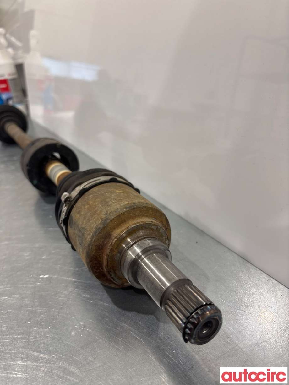 Drivaksel høyre foran til Fiat 500 2008-2020  (FIAT|51955477||00519554770)