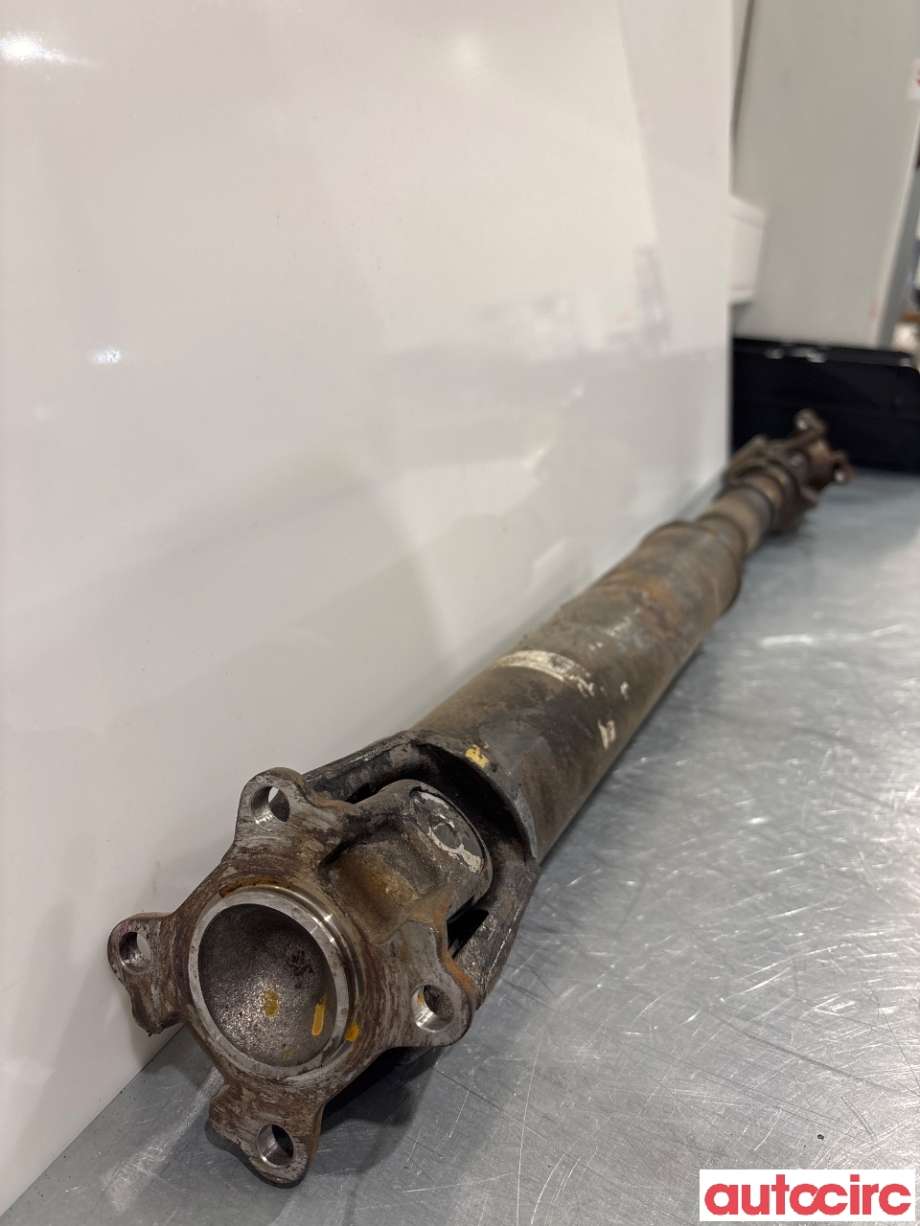 Mellomaksel fremre til Toyota Land Cruiser 100 1998-2007  (TOYOTA|3714035200|)