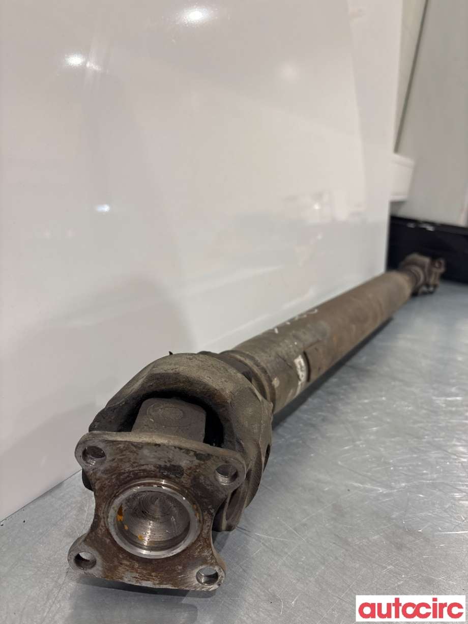 Mellomaksel bakre til Toyota Land Cruiser 100 1998-2007 (TOYOTA|3711060880|)