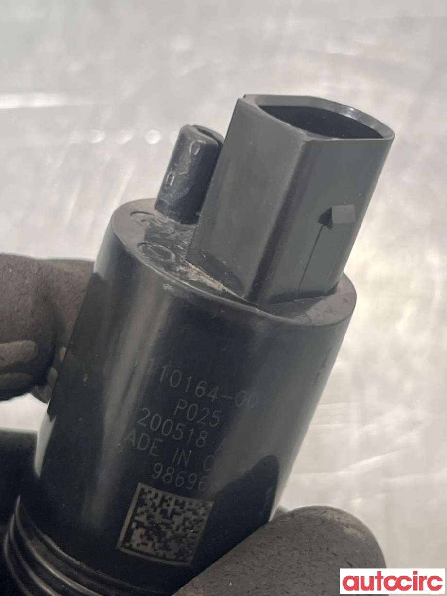 Spylerpumpe foran til Tesla Model 3 2018-2023 (Fase 1) (TESLA|1110164-00-B|)