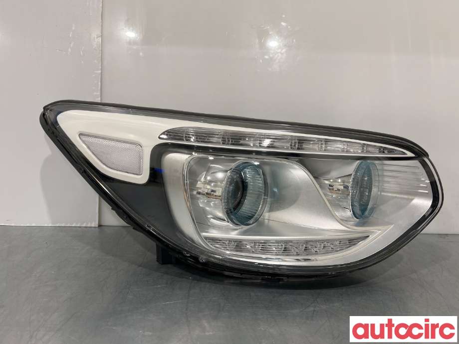 Frontlykt høyre halogen til Kia Soul, 2014-2019 (Type II)  (KIA|92102E4010)