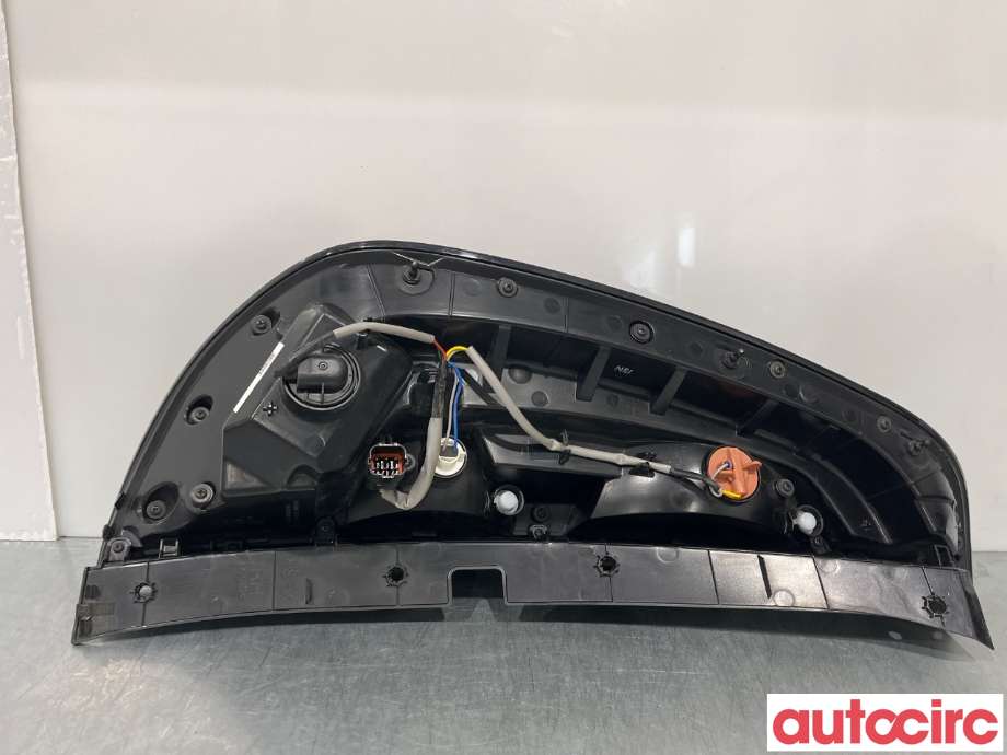 Baklykt høyre til Kia Soul 2014-2019 (Type II)  (KIA|92402E4020|)