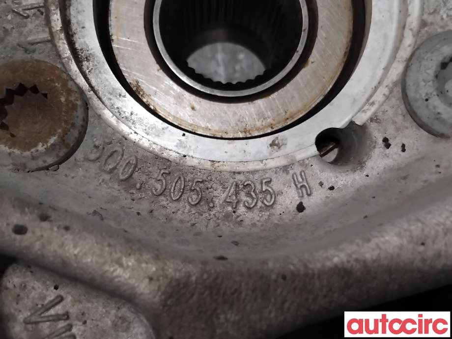 Hjulspindel venstre bak til VW Golf VII 2012-2017 (Fase 1)  (VOLKSWAGEN|5Q0505435J||5Q0505435H)