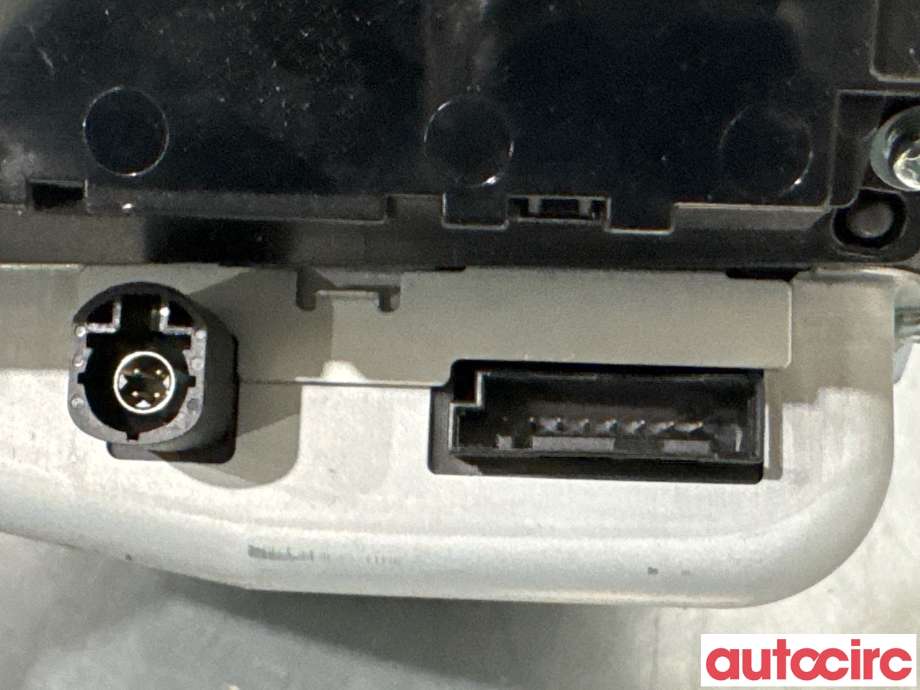 Instrumentpanel til BMW 5-Serie 2010-2017 (F10/F11) (F10/F11) (BMW|62306815499|170893-10|6230-9252341)