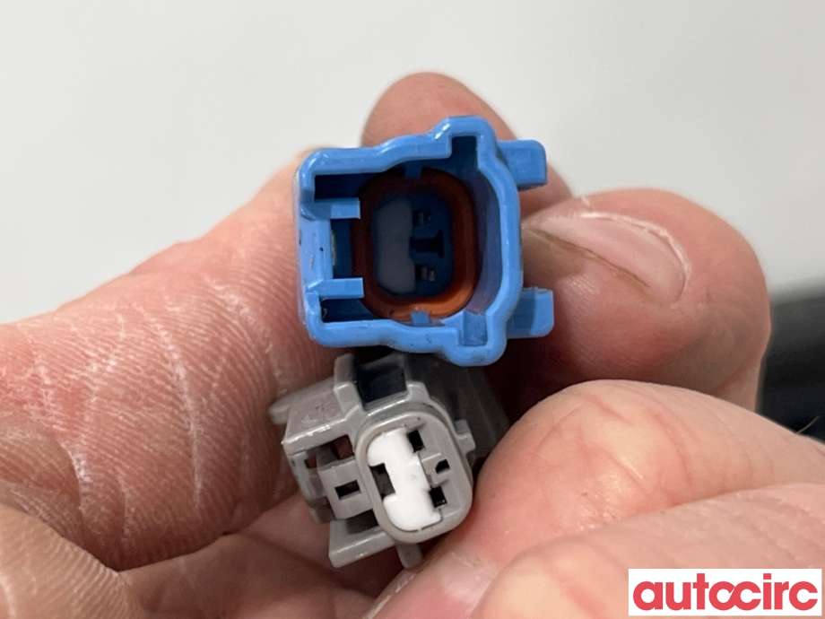 Dørhåndtak utv høyre foran til Nissan NV200 2010-2019  (NISSAN|806064FA0A|)